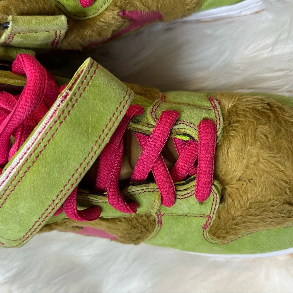 Nike Vibrant Green and Pink High-Tops - Picture 3 of 6